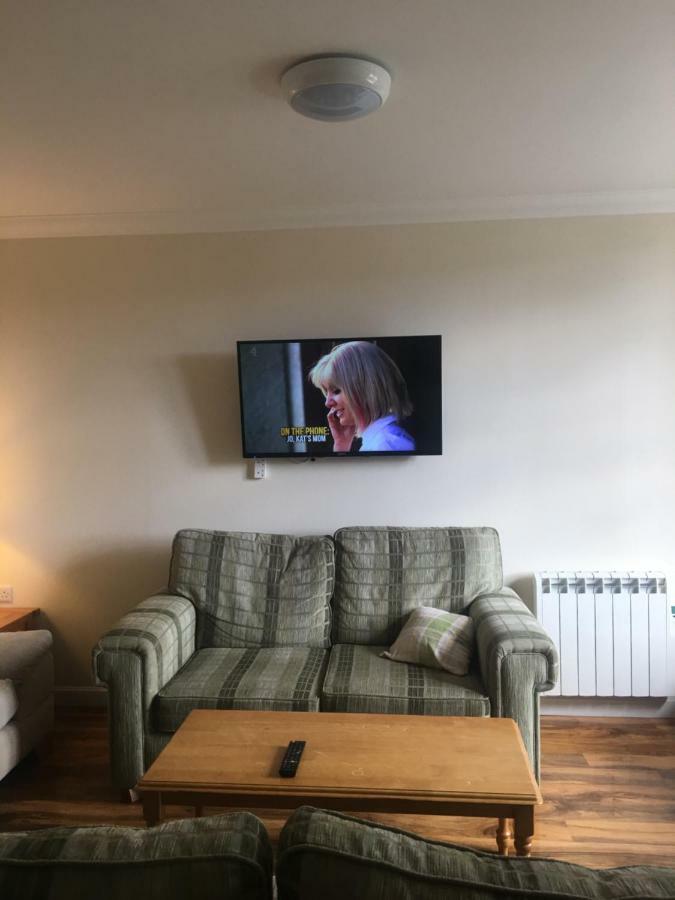 דרמנדרוכיט 1 Lochness Rooms&Hostel מראה חיצוני תמונה