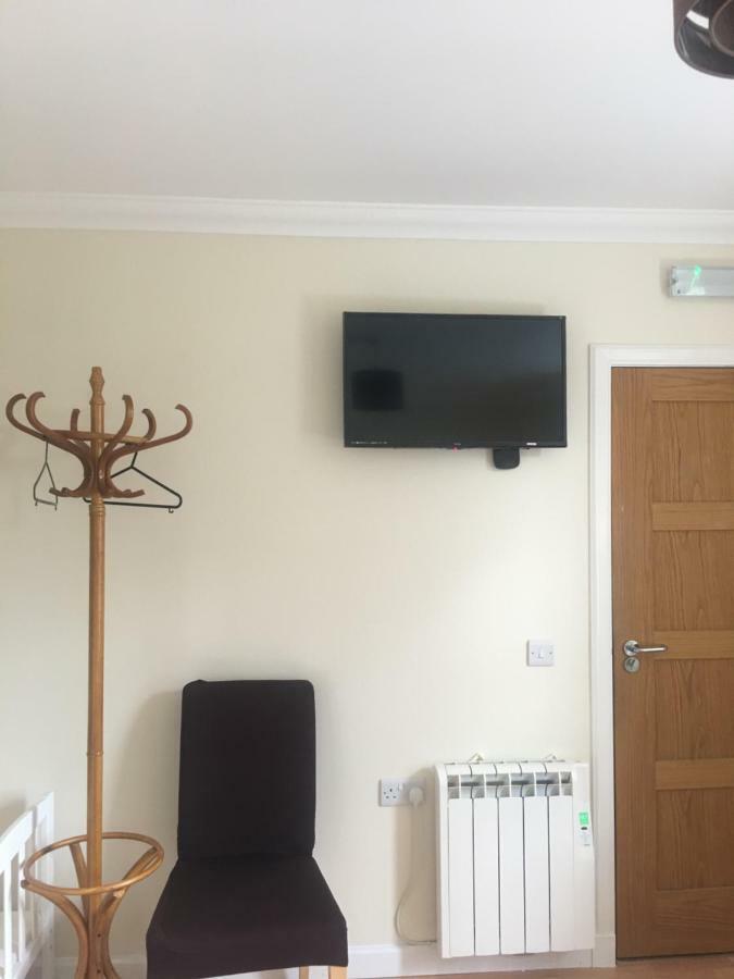 דרמנדרוכיט 1 Lochness Rooms&Hostel מראה חיצוני תמונה