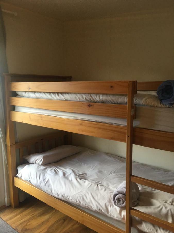 דרמנדרוכיט 1 Lochness Rooms&Hostel מראה חיצוני תמונה