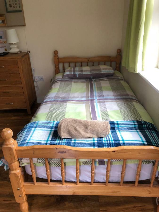 דרמנדרוכיט 1 Lochness Rooms&Hostel מראה חיצוני תמונה