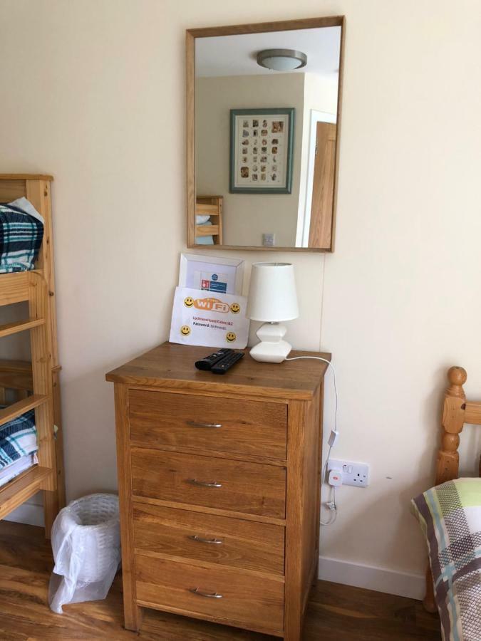 דרמנדרוכיט 1 Lochness Rooms&Hostel מראה חיצוני תמונה