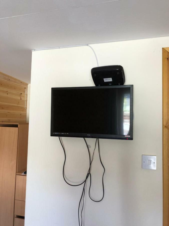 דרמנדרוכיט 1 Lochness Rooms&Hostel מראה חיצוני תמונה